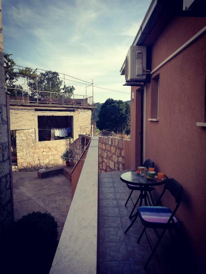 Apartments Luza Lastovo Extérieur photo